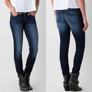 Kan Can Skinny Stretch Jean Women's Size 30 DK Beverly Style BK1045L